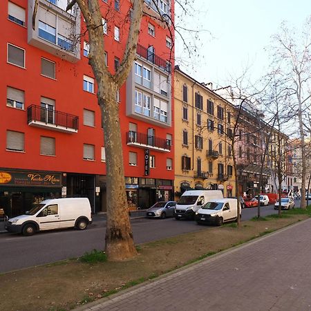 Mila Lux Lodi Apartment Milan Bagian luar foto
