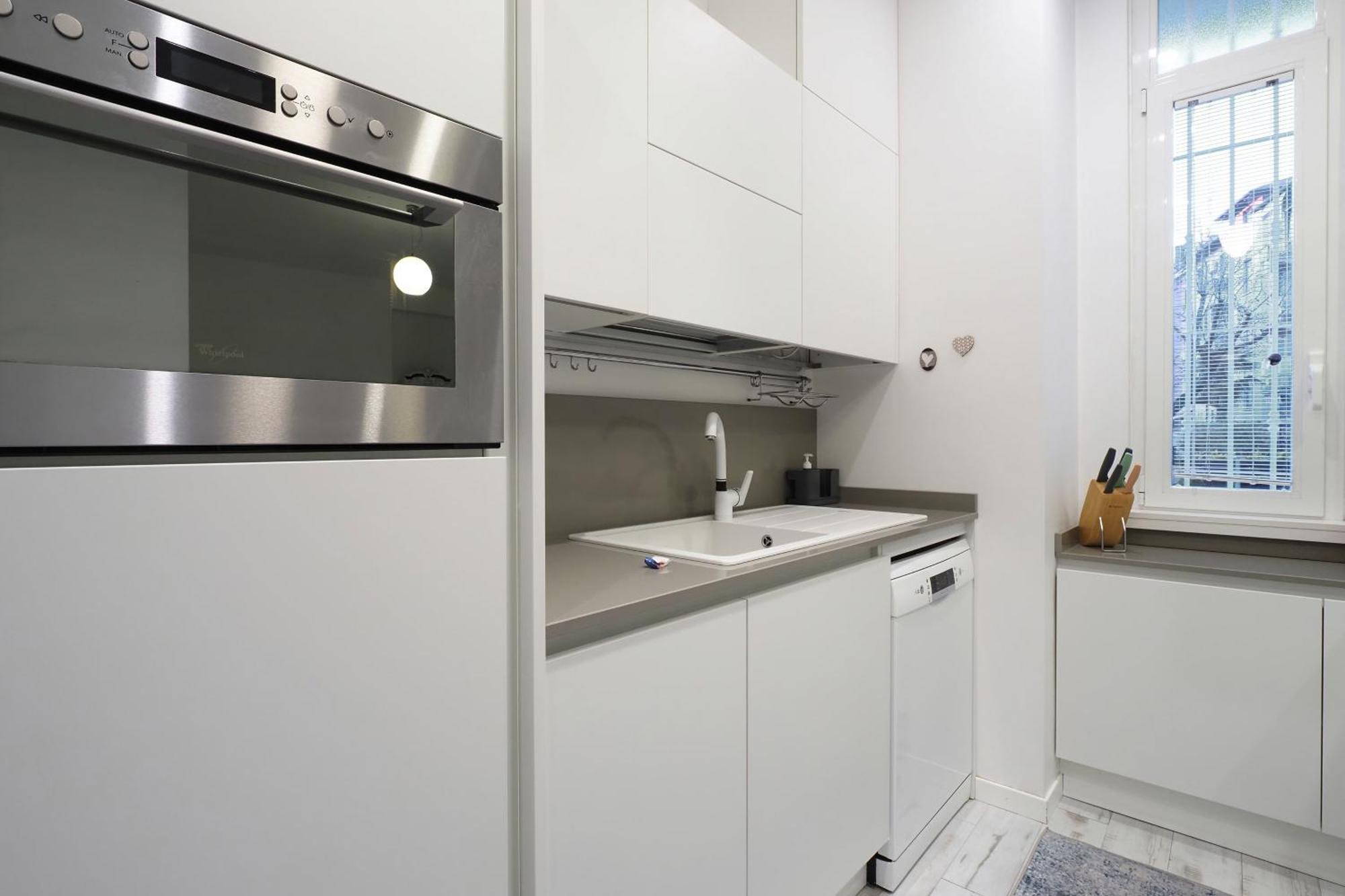 Mila Lux Lodi Apartment Milan Bagian luar foto