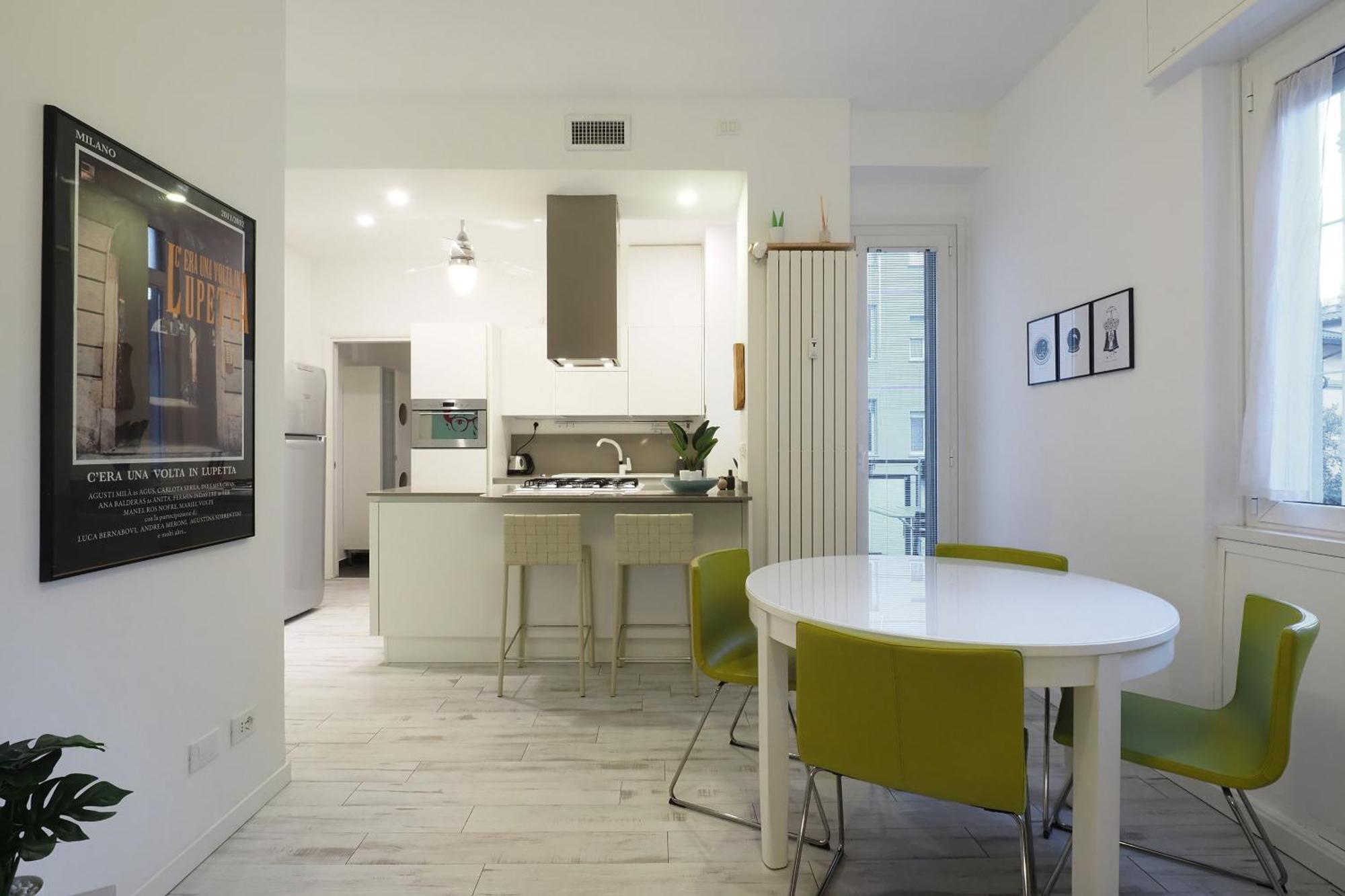 Mila Lux Lodi Apartment Milan Bagian luar foto